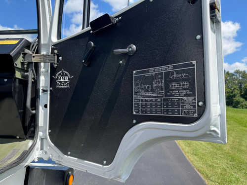 2003 Stewart & Stevenson 5 Ton 6x6 2,000 Gallon Military Water Truck W/ A/C