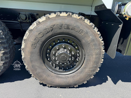 2003 Stewart & Stevenson 5 Ton 6x6 2,000 Gallon Military Water Truck W/ A/C