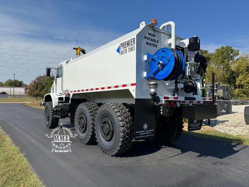 2007 Oshkosh MK23A1 MTVR 7 Ton 6x6 4000 Gallon Water Truck With A/C 