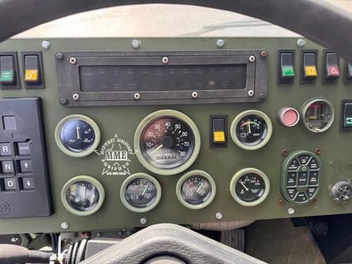 2004 Stewart & Stevenson M1078A1 4X4 LMTV 2 1/2 Ton Military Cargo W/Winch