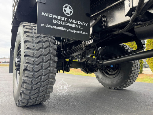 2005 Stewart & Stevenson M1078A1R LMTV 4X4 Cargo Truck (C7 Powered)