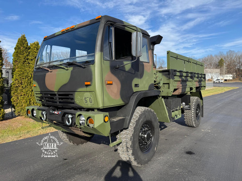 2002 Stewart & Stevenson M1078A1 4X4 LMTV 2 1/2 Ton Military Cargo 