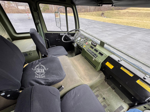 2003 Stewart & Stevenson M1078A1 LMTV, 4x4 2 1/2 Ton Military Cargo