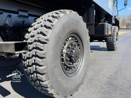 2006 Stewart & Stevenson LMTV M1079A1R 2 1/2 Ton 4X4 Camper Truck 