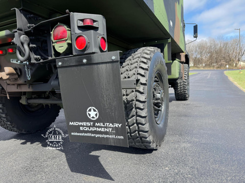 2001 Stewart & Stevenson LMTV M1079A1 2 1/2 Ton 4X4 Camper Truck 