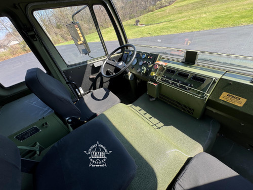 1997 Stewart & Stevenson M1078  4X4 2 1/2 Ton Cargo Truck