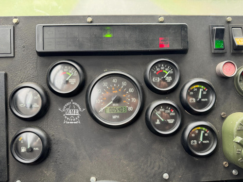 2009 BAE Systems M1093A1R MTV 6x6 5 Ton Cargo Truck W/ Air Conditioning 