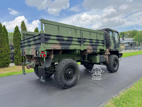 2007 Stewart & Stevenson M1078A1R LMTV 4X4 Cargo Truck (C7 Powered)