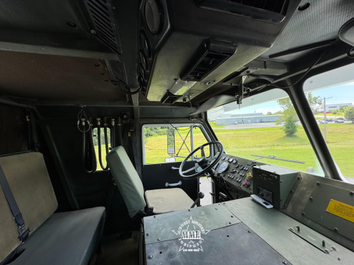 1998 Oshkosh M1070 8x8 HET Military Heavy Haul Truck Tractor 