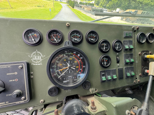 1998 Oshkosh M1070 8x8 HET Military Heavy Haul Truck Tractor 