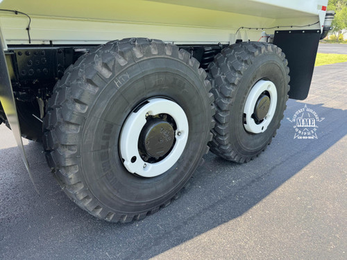 2010 Oshkosh MK23A1 MTVR 7 Ton 6x6 4000 Gallon Water Truck With A/C 