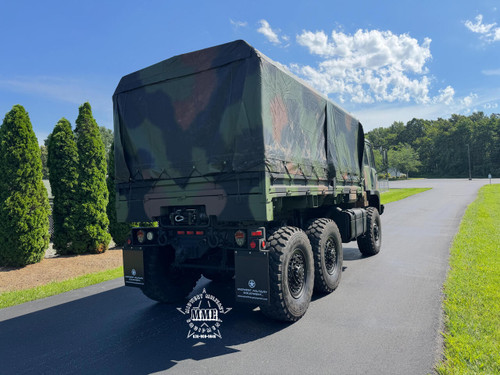 2011 BAE Systems Caiman MTV 6x6  10 Ton Cargo Truck W/ Air Conditioning 