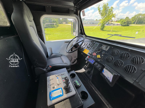 2011 Oshkosh MK23A1 MTVR 7 Ton 6x6 4000 Gallon Water Truck With A/C 