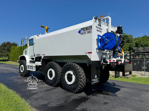 2011 Oshkosh MK23A1 MTVR 7 Ton 6x6 4000 Gallon Water Truck With A/C 