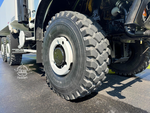 2011 Oshkosh MK23A1 MTVR 7 Ton 6x6 4000 Gallon Water Truck With A/C 