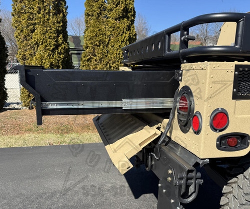Custom Lockable Slide Out Bed Box For Humvee/HMMWV