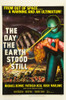 The Day The Earth Stood Still 1951 Tm And Copyright ??20Th Century Fox Film Corp. All Rights Reserved. Courtesy: Everett Collection Movie Poster Masterprint - Item # VAREVCMSDDATHEC001H