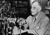 Franklin Roosevelt In Fireside Chat Reporting On The Ww2 Teheran And Cairo Conferences. Dec. 1943. The Radio Address Was Delivered At Hyde Park On Christmas Eve History - Item # VAREVCHISL035EC227