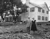President And Mamie Eisenhower In The Garden Of Their Gettysburg Home. Sept 16 History - Item # VAREVCHISL039EC139