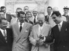 President Eisenhower With Baseball Great Joe Dimaggio History - Item # VAREVCHISL038EC982