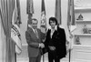 President Richard Nixon And Elvis Presley At The White House On Dec. 21 1970. Presley Sought An Appointment As A Federal Agent At Large To Fight Drugs And Communism. History - Item # VAREVCHISL032EC112