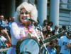 Dolly Parton 1977. Photo by Adam Scull (Dolly Parton04041) Poster