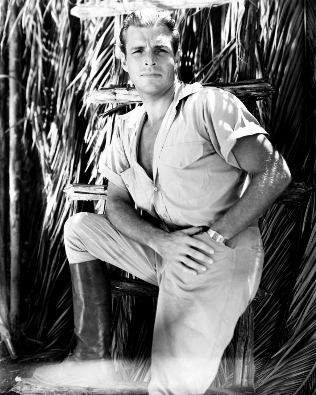 Image of Portrait of Buster Crabbe c.1941 (photo)