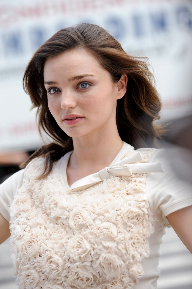 Miranda Kerr Photo Print - Item # VAREVC1028JNBTY013 - Posterazzi