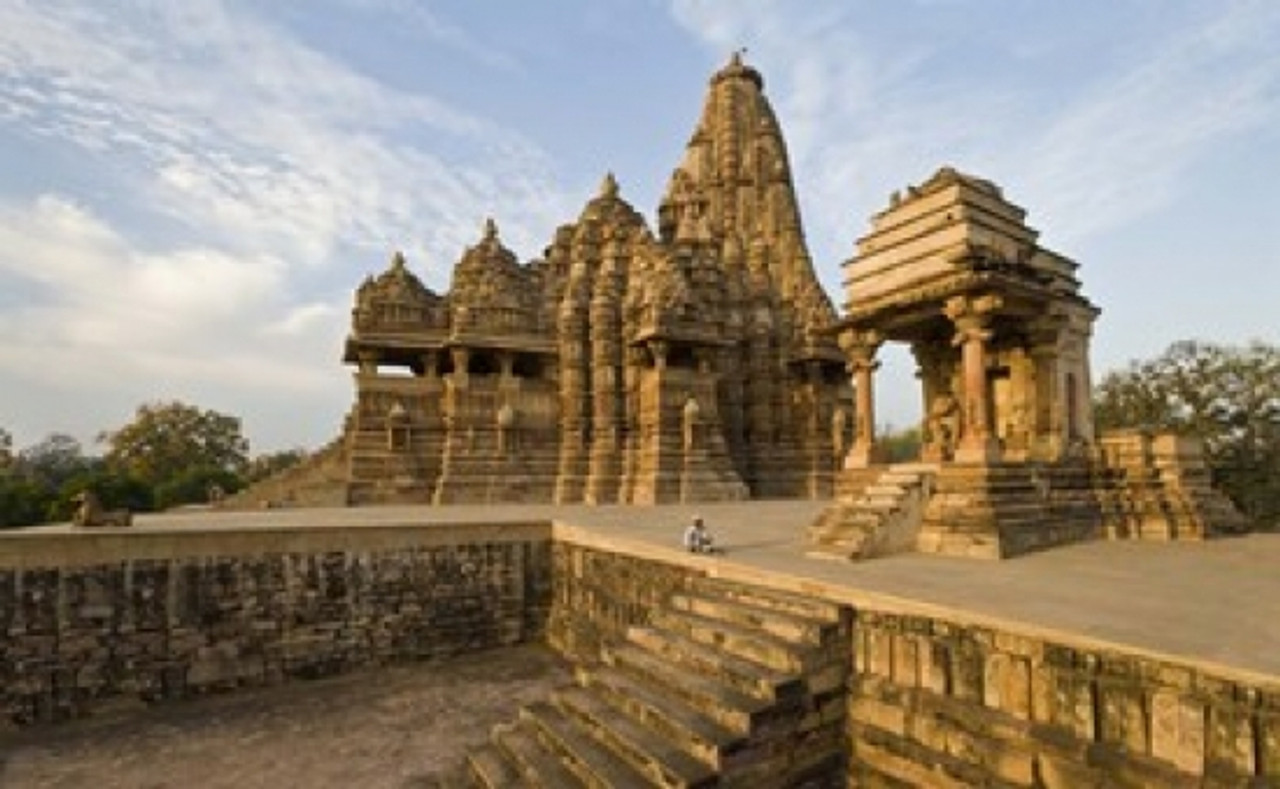 Details of a statue at a temple, Khajuraho, Chhatarpur District, Madhya  Pradesh, India - SuperStock