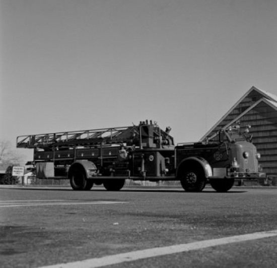 Hook and Ladder truck Poster Print Item VARSAL255422017 Posterazzi