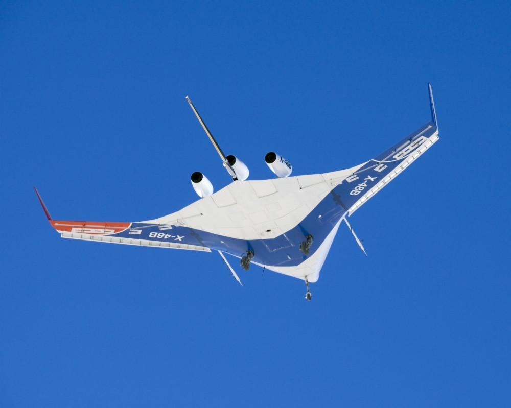 July 20, 2007 - A pristine blue sky backdrops the X-48B Blended Wing ...