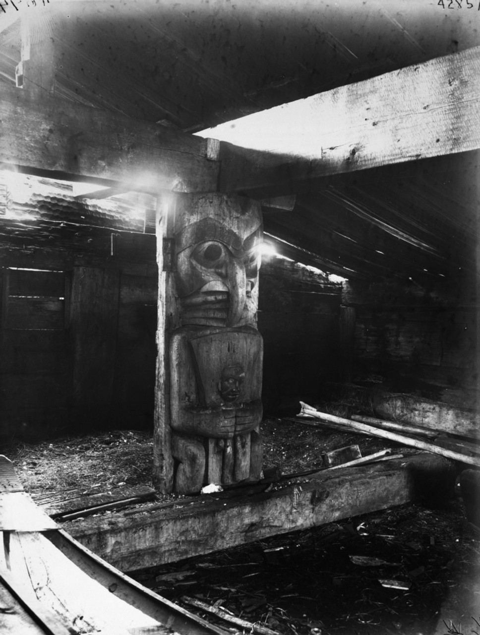 Canada: House Post. /Npost Carved From Cedar Inside A Heiltsuk House At  Bella Bella