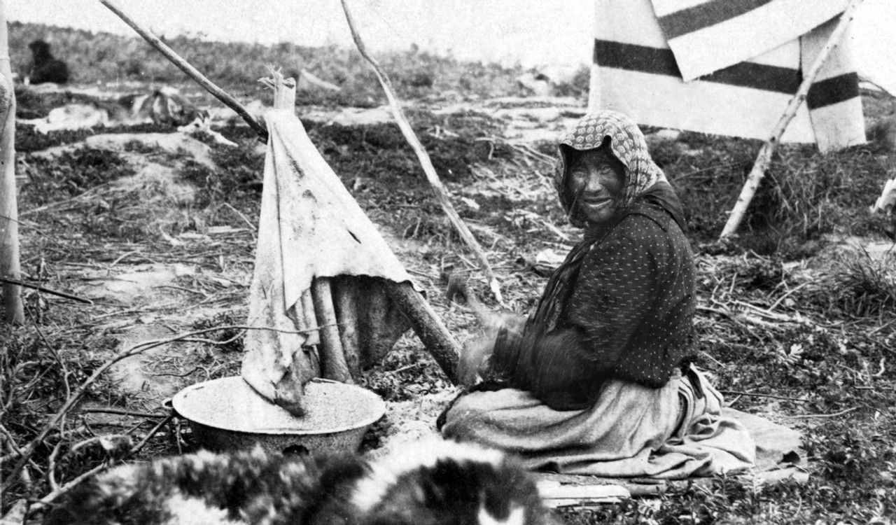 Alaska Eskimo Woman Nan Eskimo Woman Sitting Outside Cleaning Hair