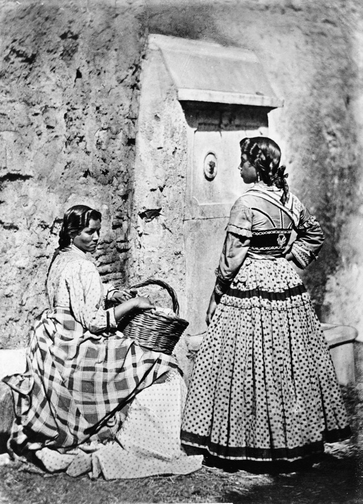 Gypsy Woman Clothing