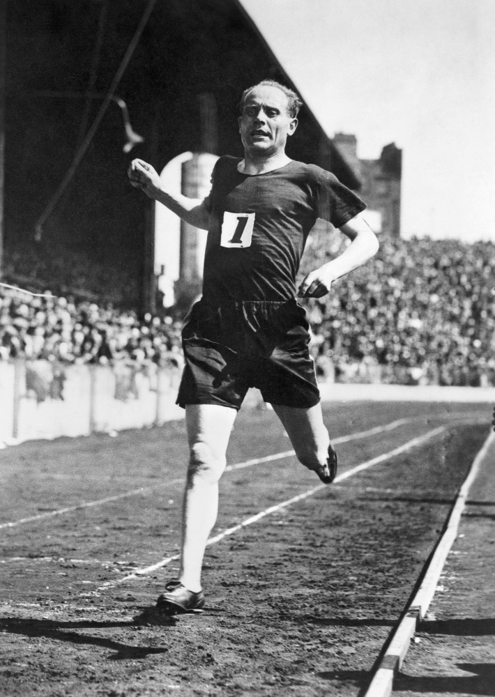 Paavo Nurmi /Nfinnish Long-Distance Winning - Main Image
