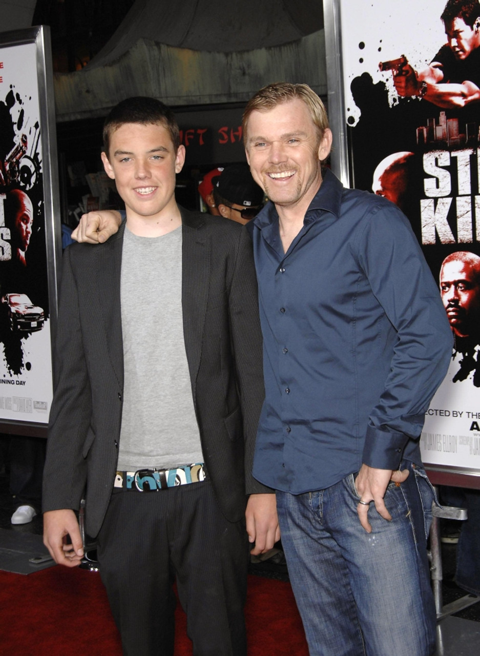 Holden Rick Schroder At Arrivals For Fox Searchlight Premieres Street Kings Grauman S Chinese Theatre Los Angeles Ca April 03 08 Photo By Michael Germanaeverett Collection Celebrity Item Varevc0803apcgm021 Posterazzi