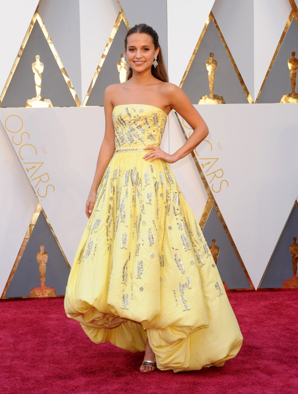 The Academy - Alicia Vikander on the Oscars red carpet.