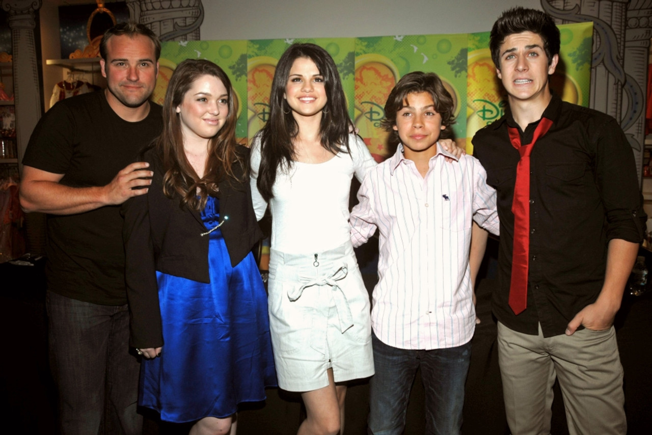 david deluise wizards of waverly place