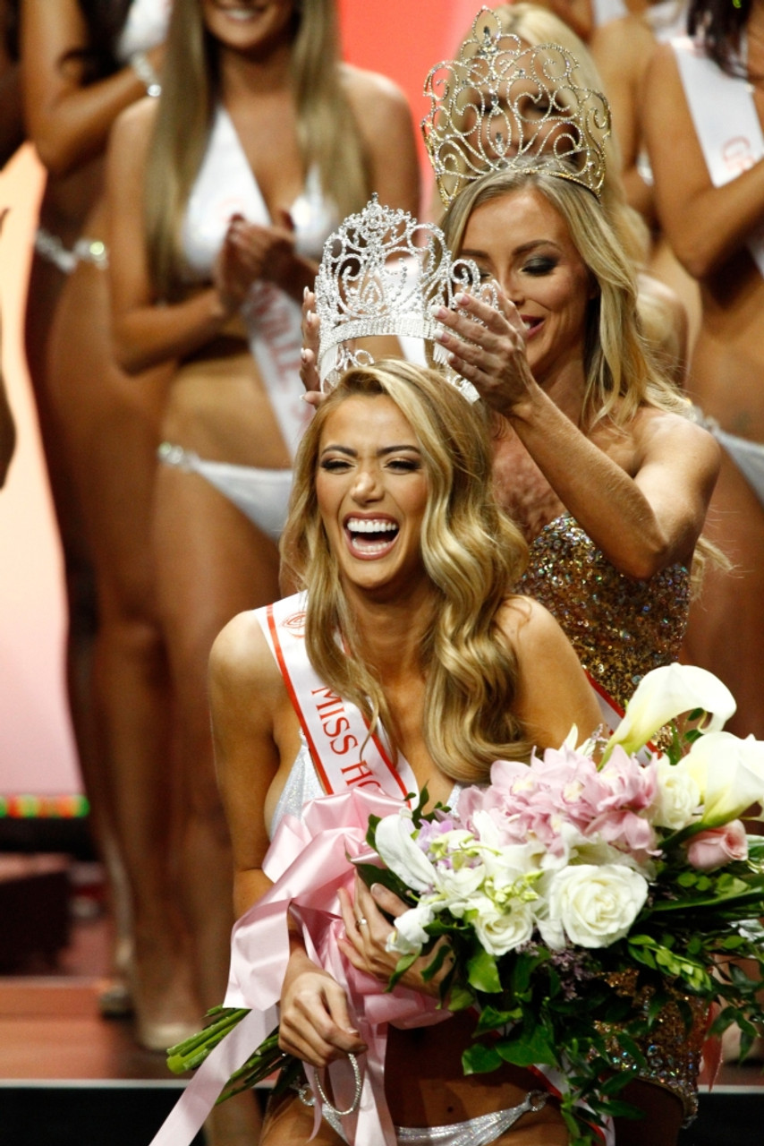 Chelsea Morgensen From Hollywood, Ca, Miss Hooters International 2017 In  Attendance For 2017 Hooters International Swimsuit Pageant, Palms Casino