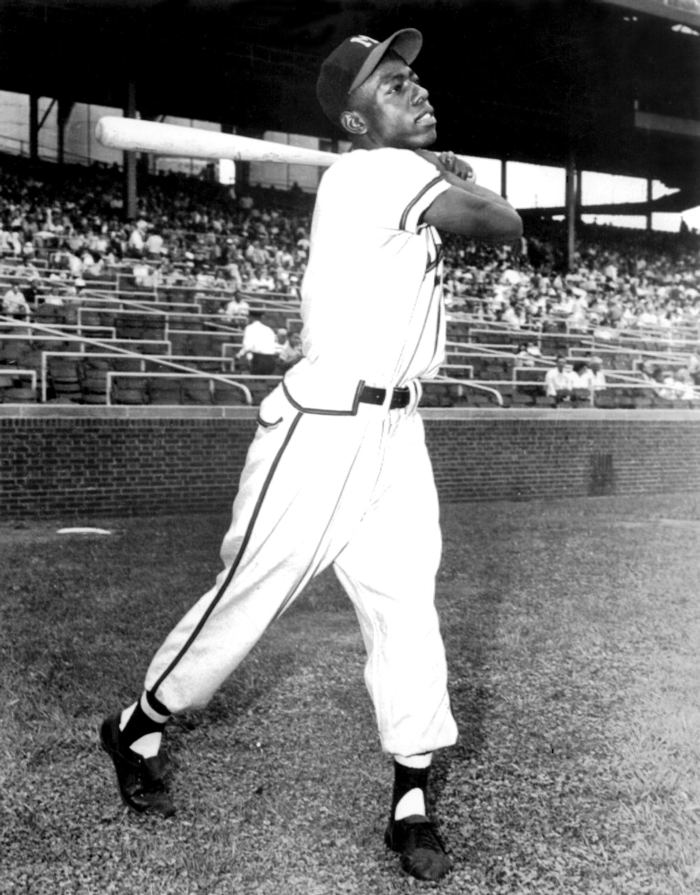 The Library of Congress - Hank Aaron, Milwaukee Braves right