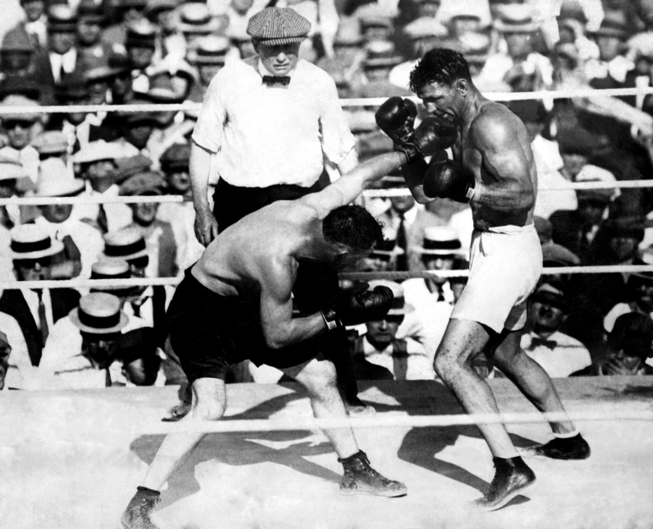 Jack Dempsey Fights Tommy Gibbons In Shelby History - Item # VAREVCPBDJADECS007