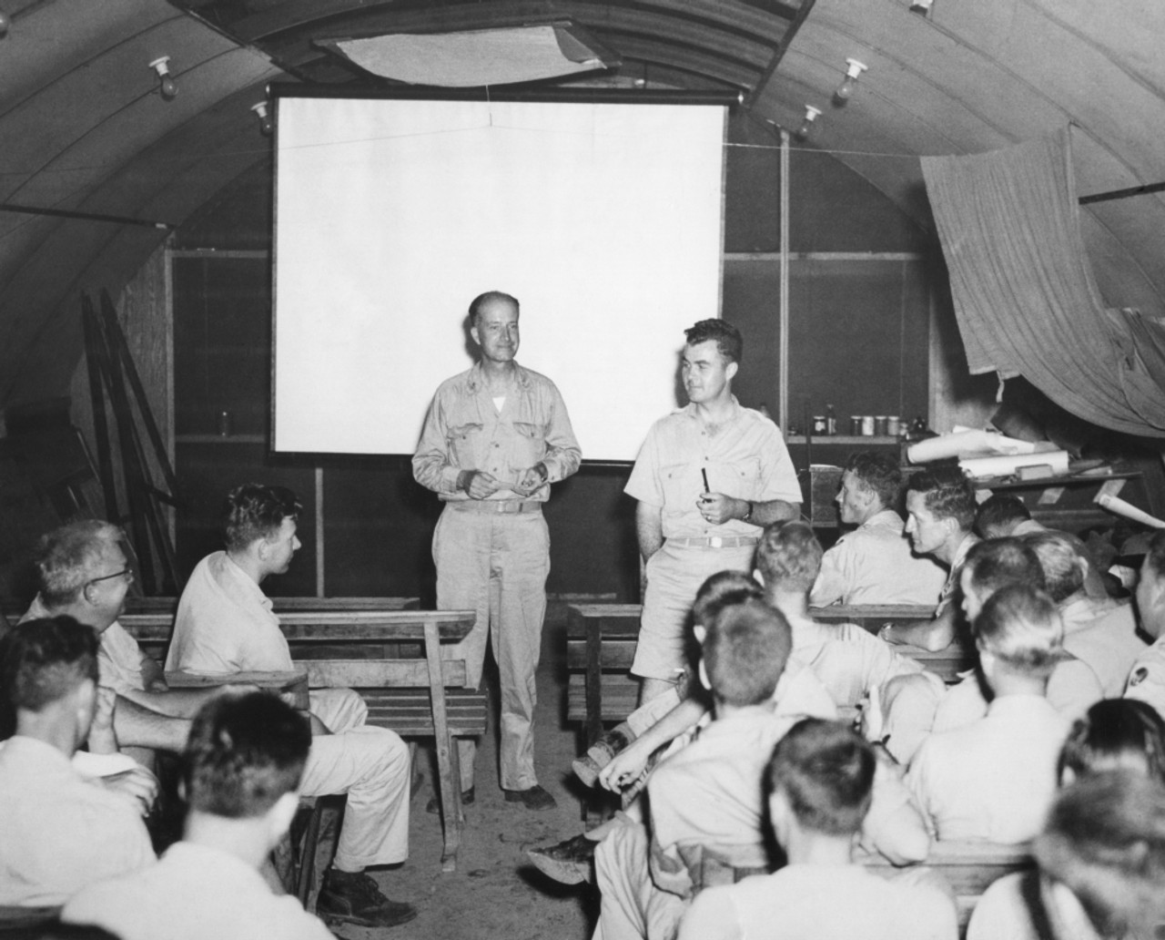 enola gay crew over hiroshima