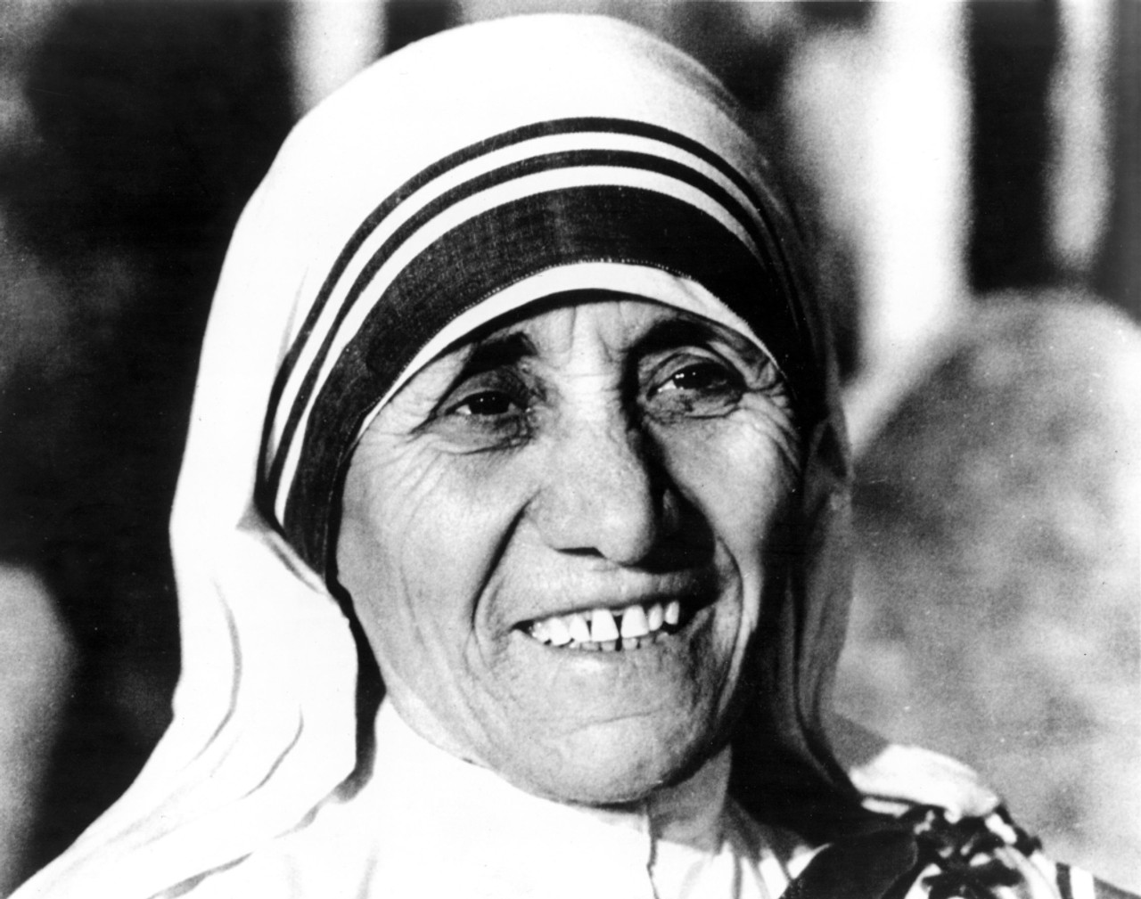 Mother Teresa History - Item # VAREVCPBDMOTECS001 - Posterazzi