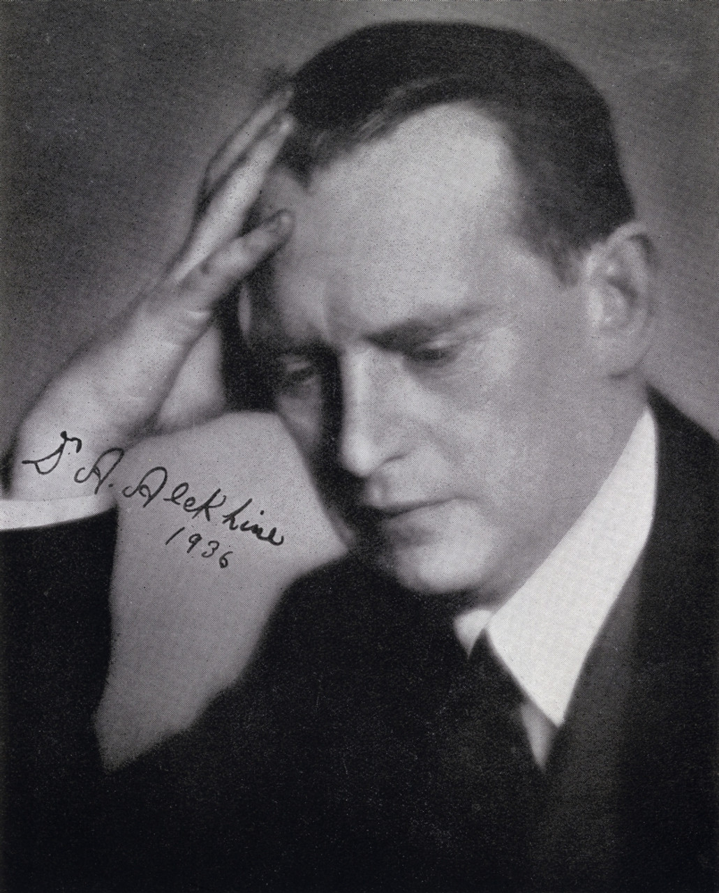 Alexander Alekhine - October 31, 1892 – March 24, 1946 - Chess