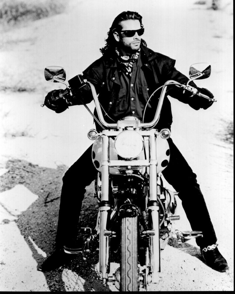 lorenzo lamas renegade poster