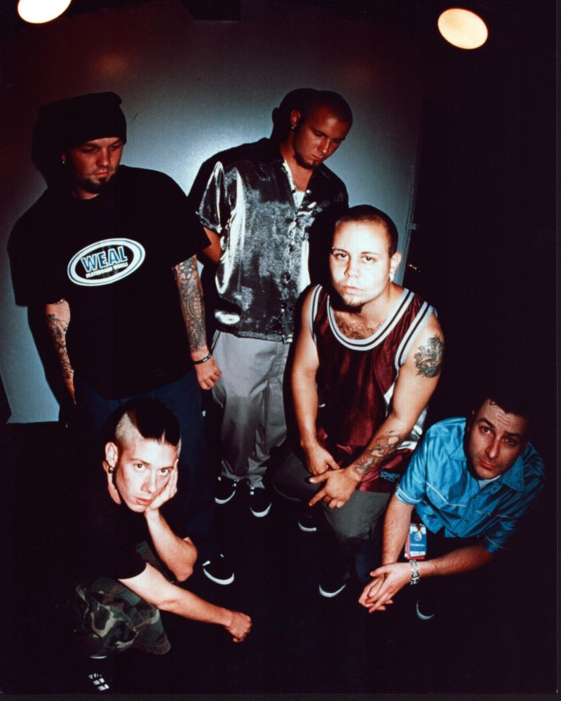 Limp Bizkit Group Photo Print (8 x 10) - Posterazzi