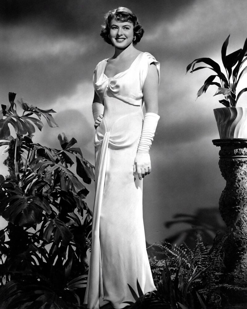 Arch Of Triumph, Ingrid Bergman, In A White Crepe Gown By Edith Head, 1948  Poster Print - Posterazzi