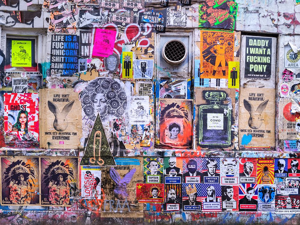 Graffiti, Brick Lane, London Poster Print Assaf Frank (24 x 18