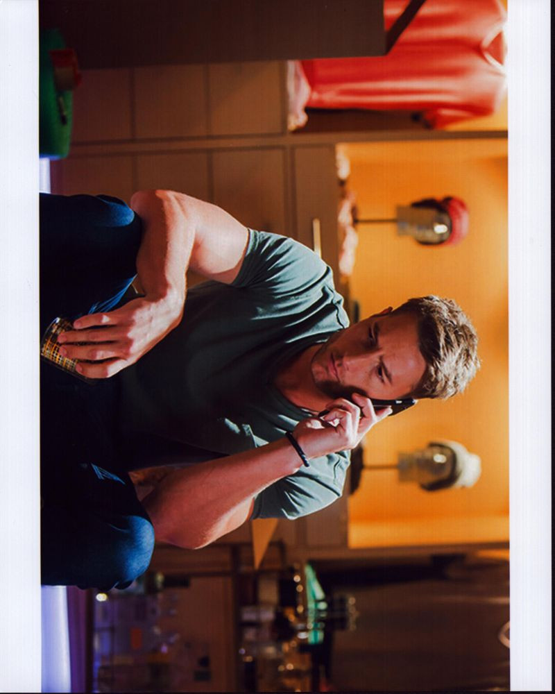 Justin Hartley On The Phone In This Is Us Photo Print Item MVM59835