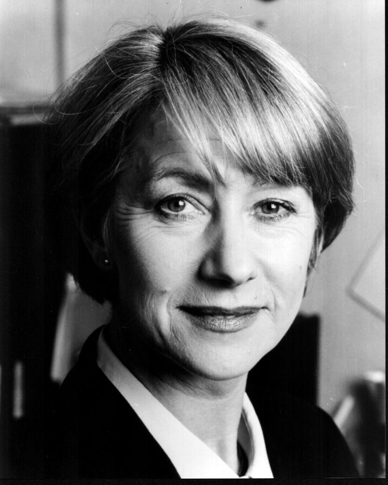 Helen Mirren Close Up In Suit For Prime Suspect Black And White
